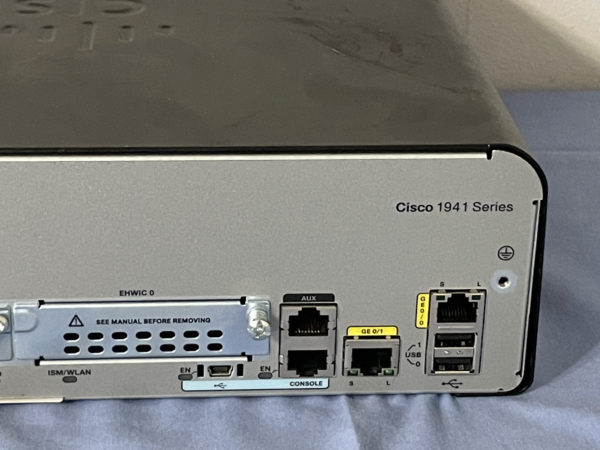 cisco 2801 integrated services router