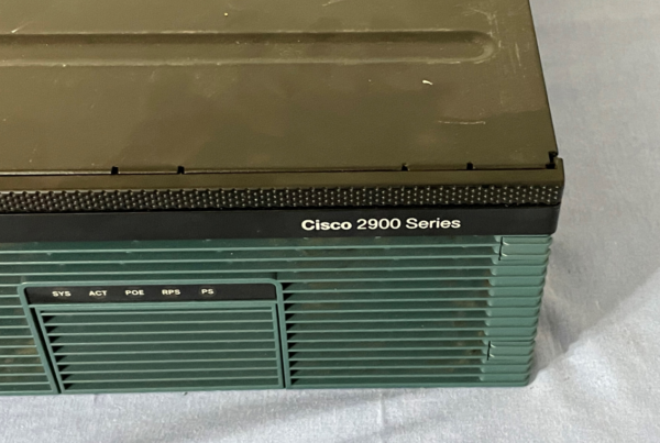 cisco 2921 integrated services router
